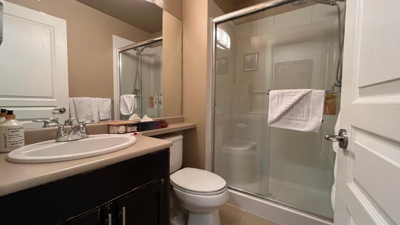 Waterscapes Resort Kelowna 2 Full Bedrooms Suite Vacation Rentals, Short Term Rentals. 外观 照片