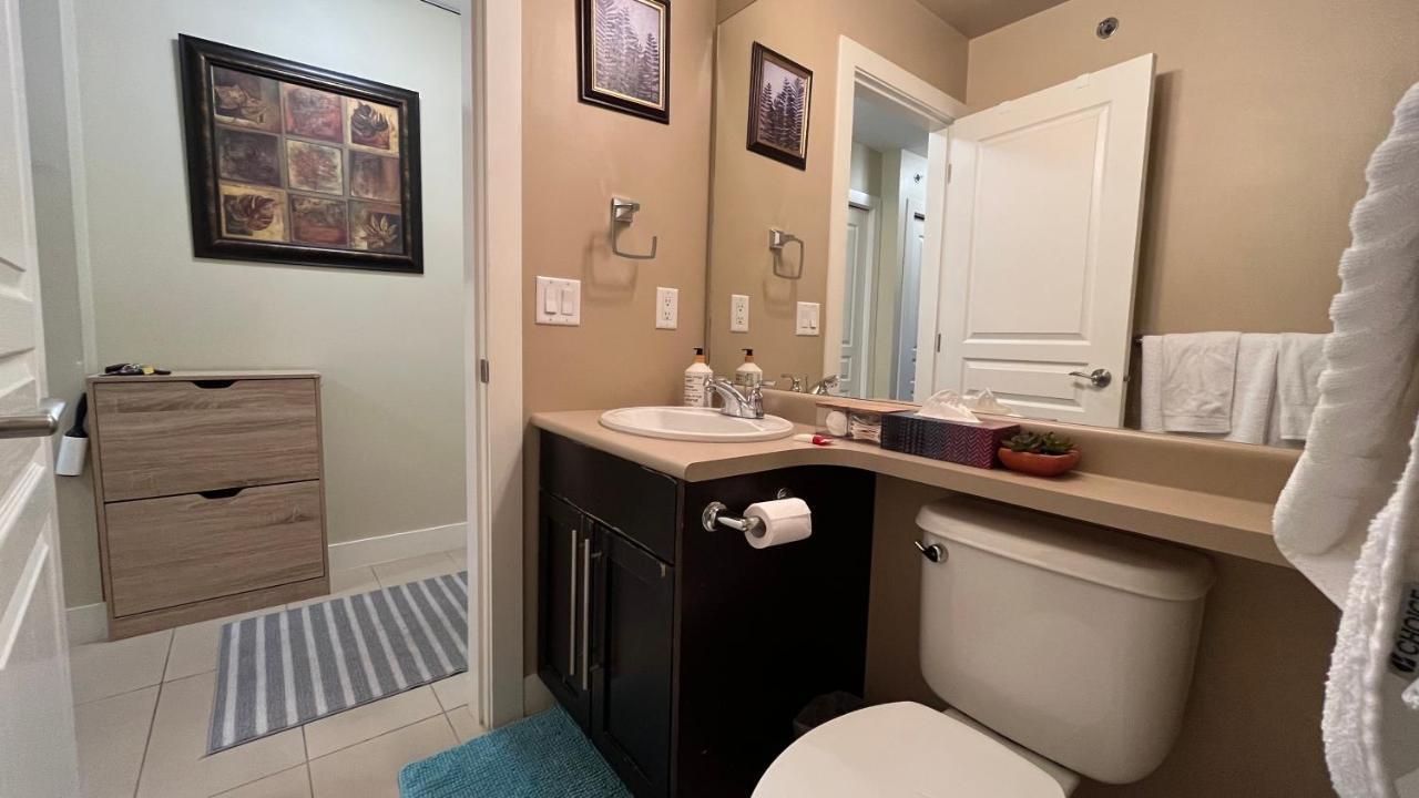 Waterscapes Resort Kelowna 2 Full Bedrooms Suite Vacation Rentals, Short Term Rentals. 外观 照片