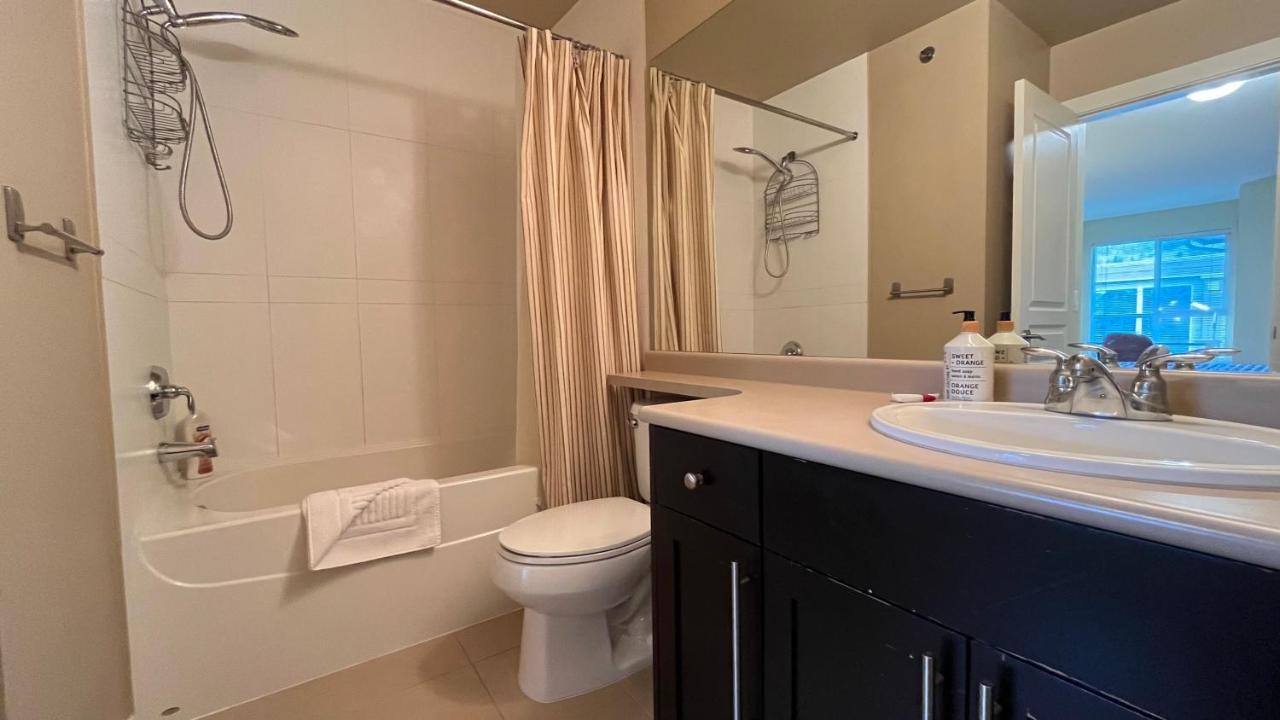 Waterscapes Resort Kelowna 2 Full Bedrooms Suite Vacation Rentals, Short Term Rentals. 外观 照片